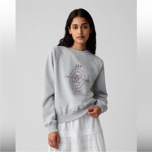 Gap x Doen logo sweatshirt NWT